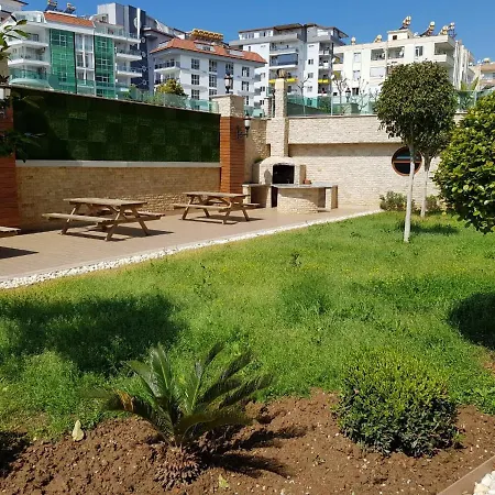 Olimpia Garden 219 *